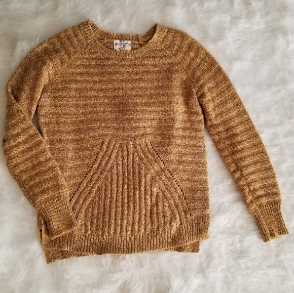 Mustard Yellow Sweater - Picture 1 of 8